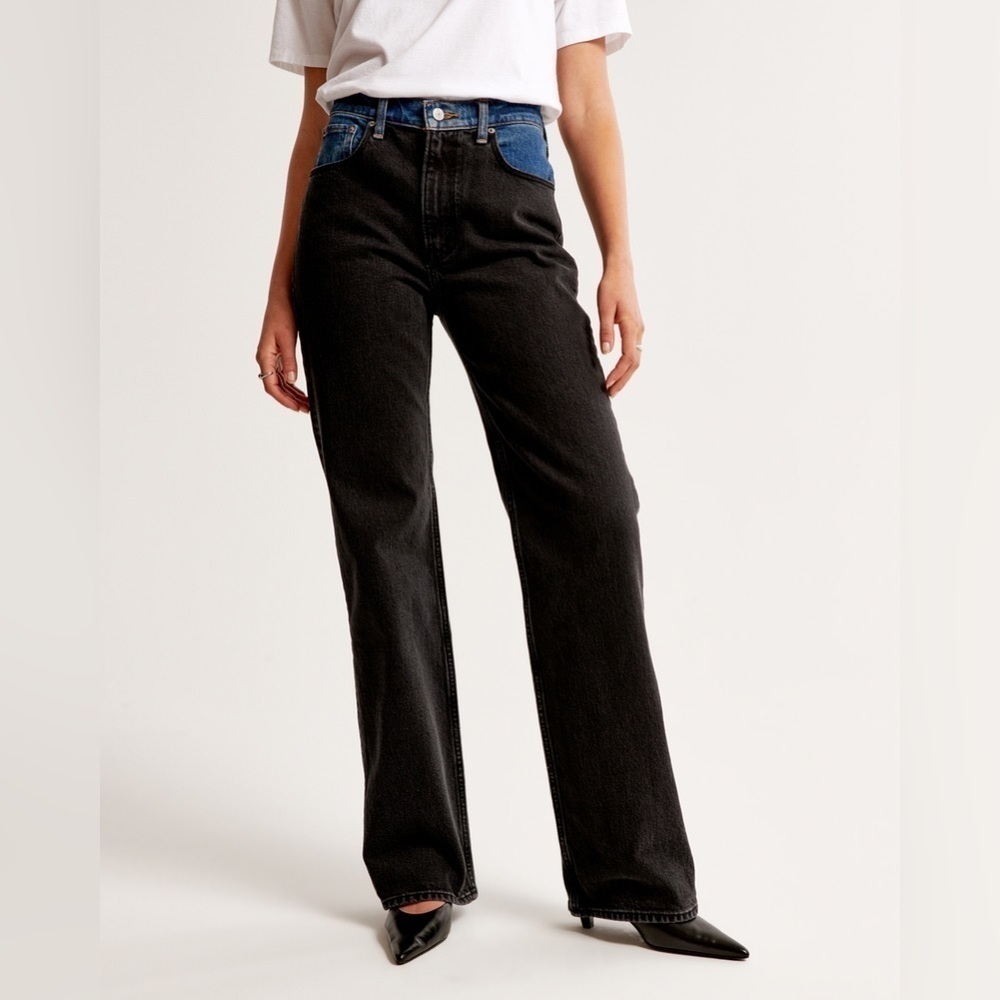 Abercrombie High Rise 90s Relaxed Jeans Black with Medium Waistband 27/4